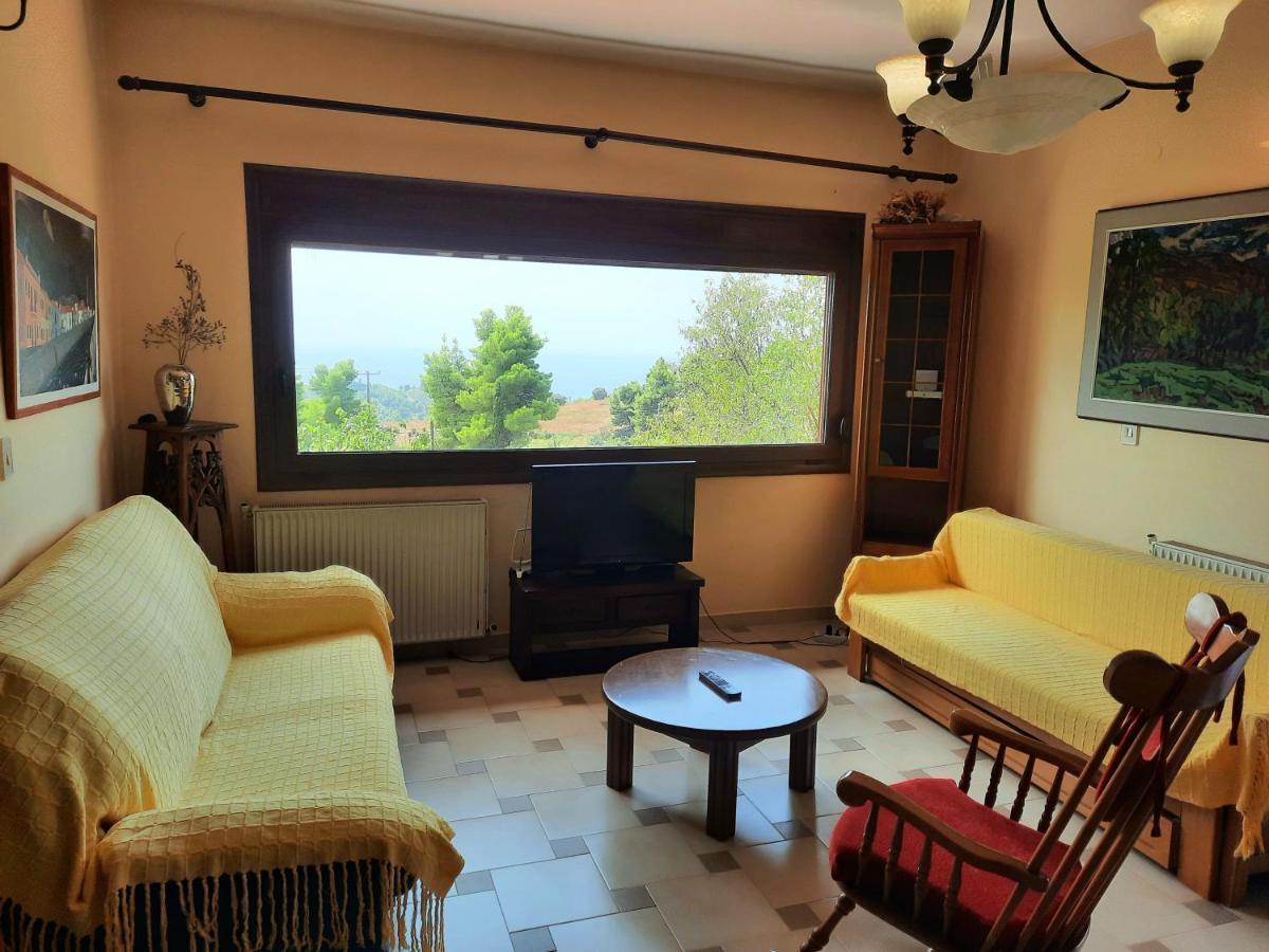 House With View Villa Агия Параскеви Екстериор снимка